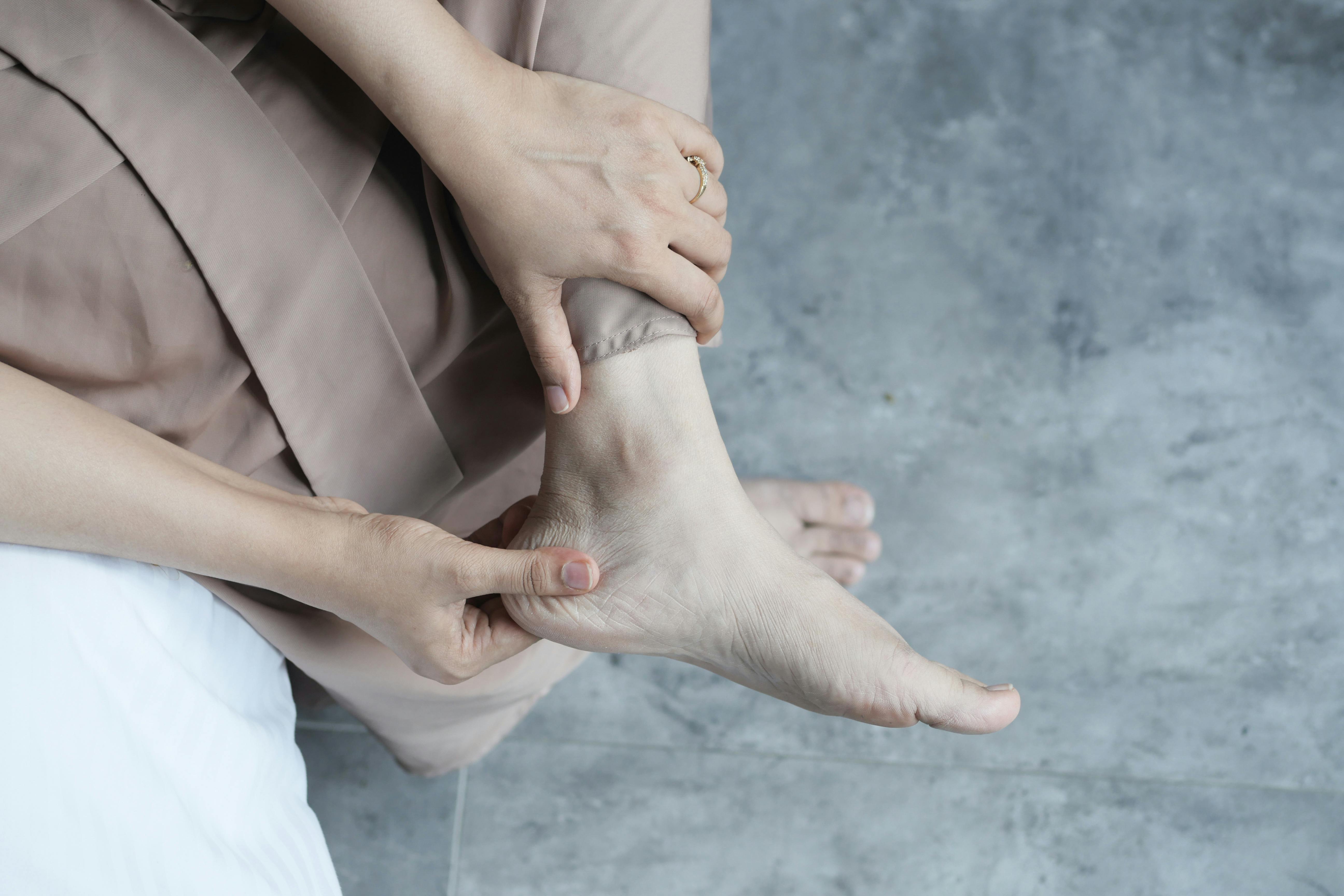 Why Does My Heel Hurt First Thing in the Morning?
